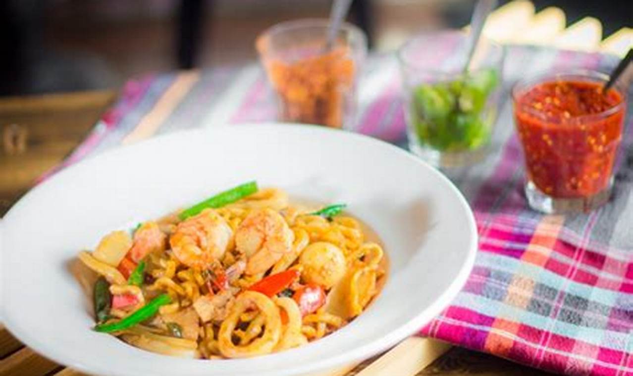 Beyond Pad Thai: Authentic Hippie Thai Street Food Bliss | World’s Most Delicious Foods: Must-Try Dishes from Every Country