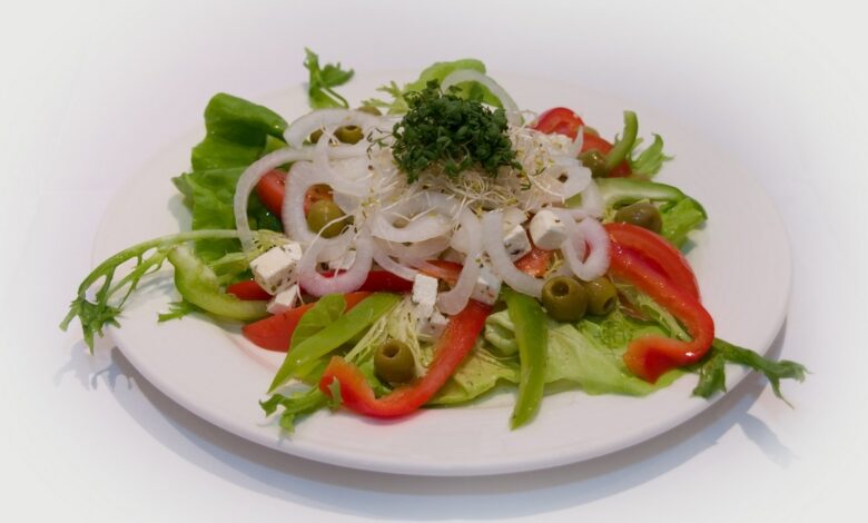 Greek Salad And Parmesan Chicken Pita Recipe